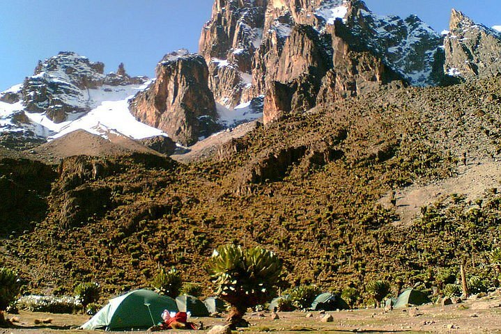 7-Day Mount Kenya Trekking Grand Traverse & Point Lenana